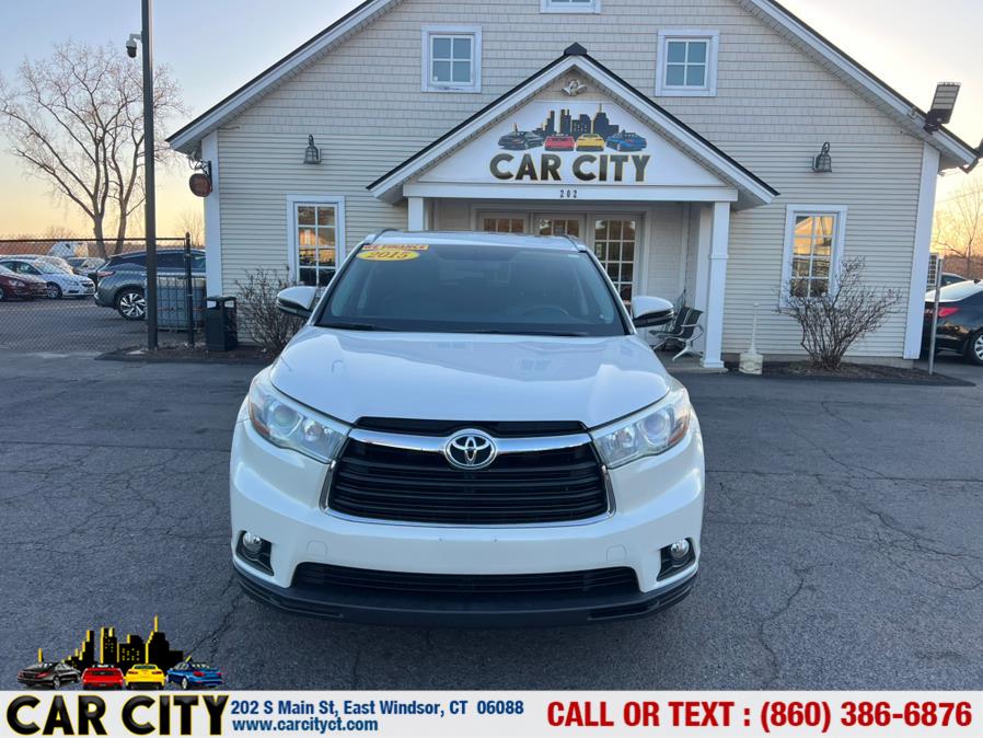 2015 Toyota Highlander AWD 4dr V6 XLE (Natl) photo