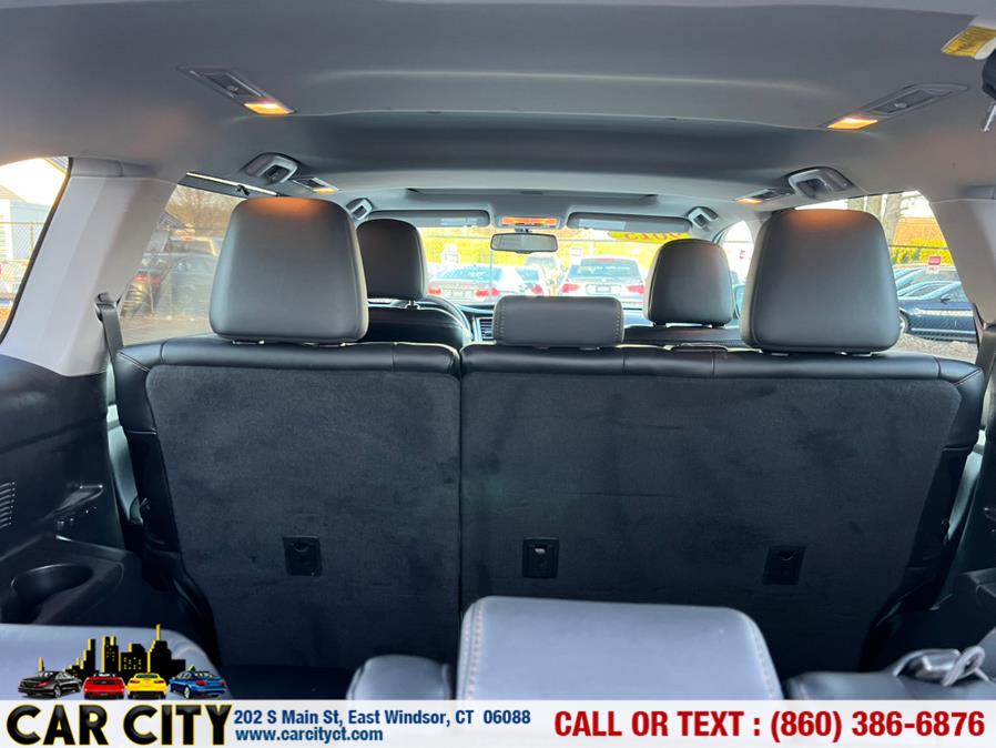 2015 Toyota Highlander AWD 4dr V6 XLE (Natl) photo