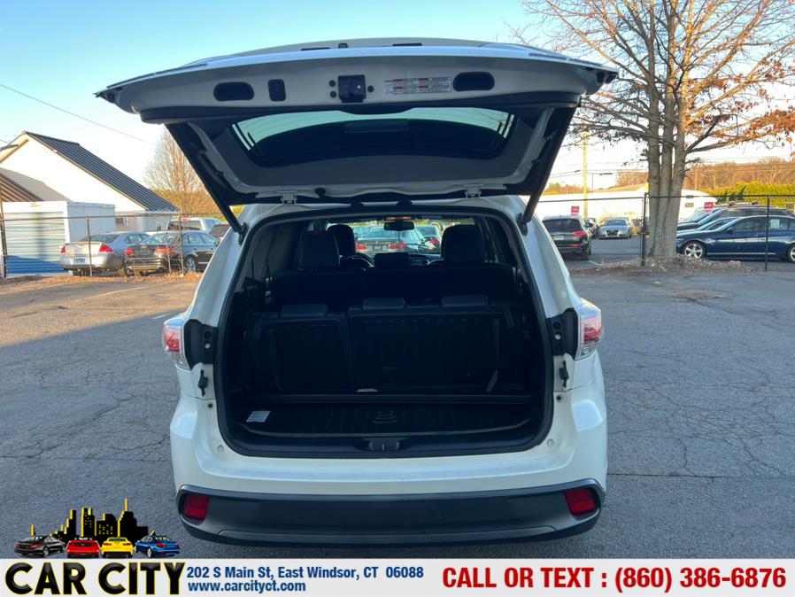 2015 Toyota Highlander AWD 4dr V6 XLE (Natl) photo