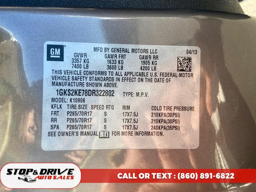 2013 GMC Yukon XL SLT 1500 photo