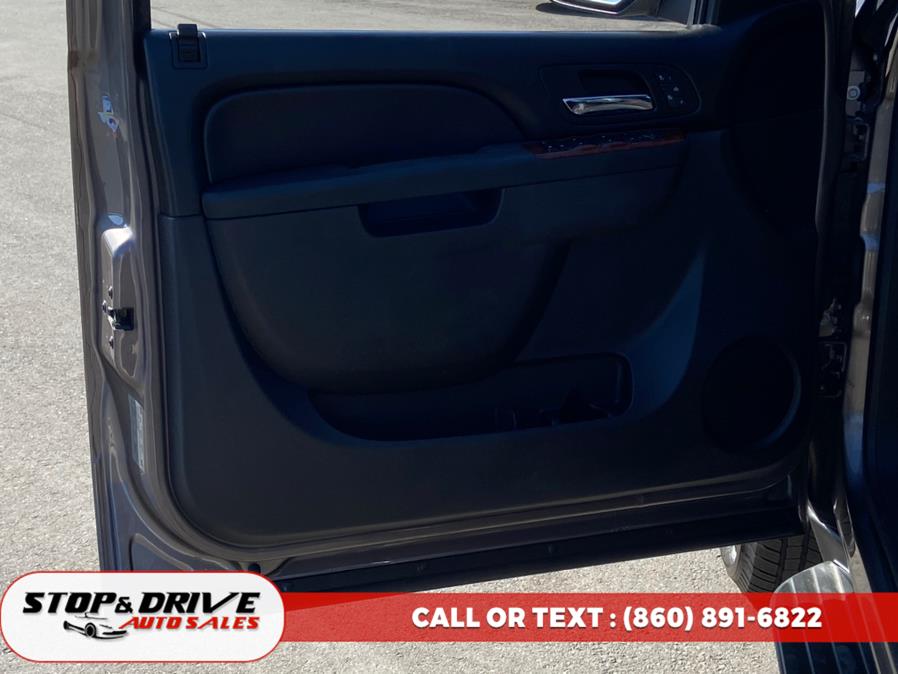 2013 GMC Yukon XL SLT 1500 photo