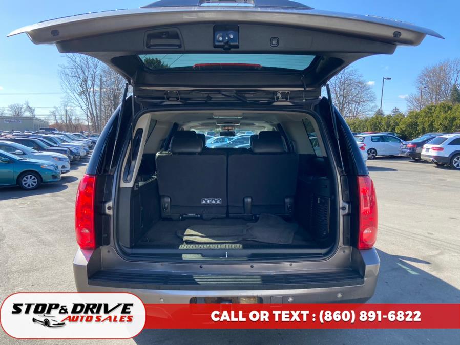 2013 GMC Yukon XL SLT 1500 photo