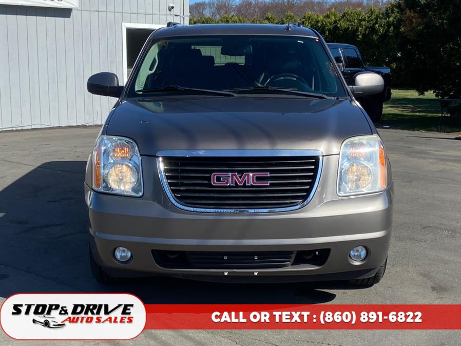 2013 GMC Yukon XL SLT 1500 photo