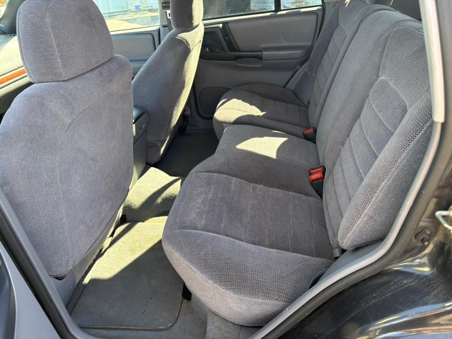 1998 Jeep Grand Cherokee Laredo photo