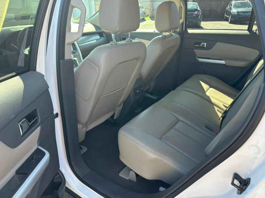 2013 Ford Edge SEL photo