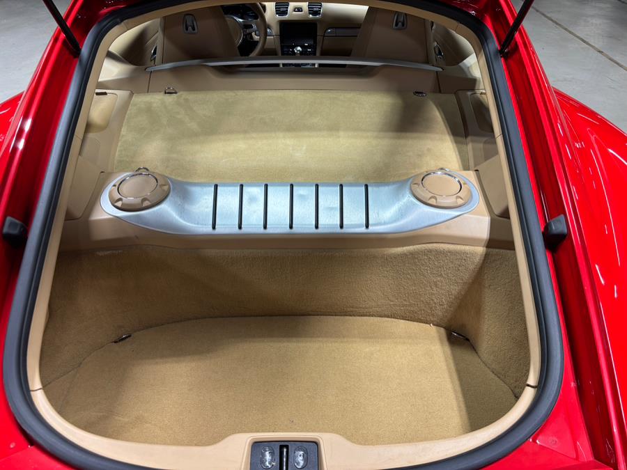 2016 Porsche Cayman 2dr Cpe photo