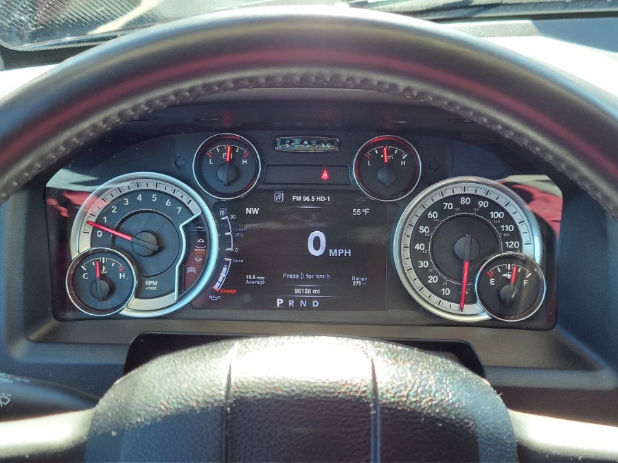 2016 RAM 1500 4WD Crew Cab 140.5