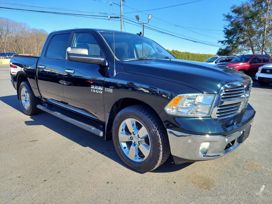 2016 RAM 1500 4WD Crew Cab 140.5