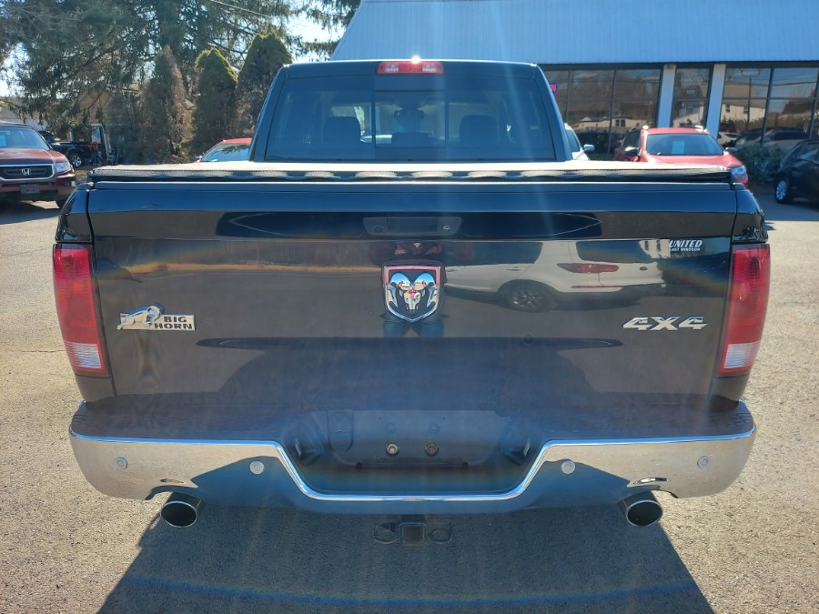 2016 RAM 1500 4WD Crew Cab 140.5