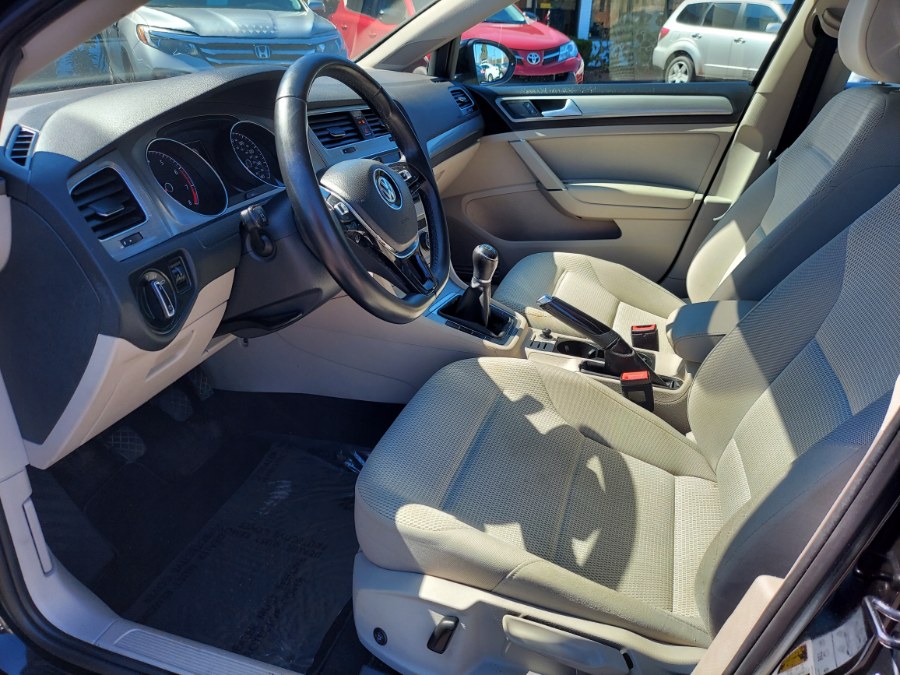 2016 Volkswagen Golf 4dr HB Man TSI S photo