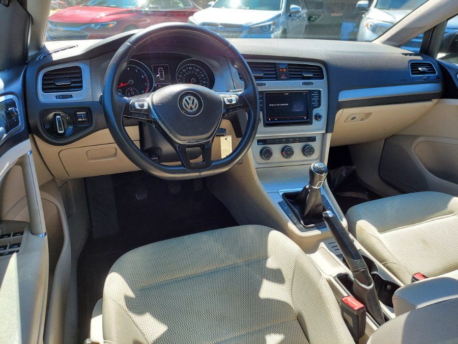 2016 Volkswagen Golf 4dr HB Man TSI S photo