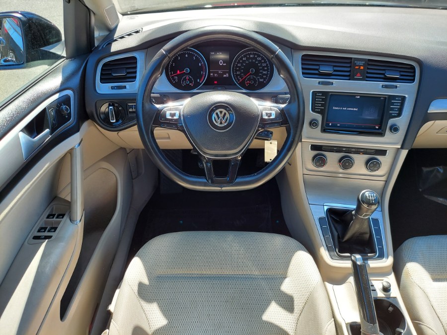 2016 Volkswagen Golf 4dr HB Man TSI S photo