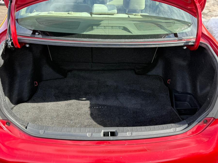 2009 Toyota Corolla LE photo