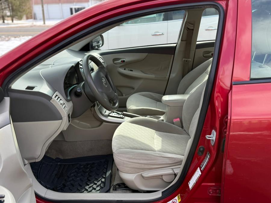 2009 Toyota Corolla LE photo