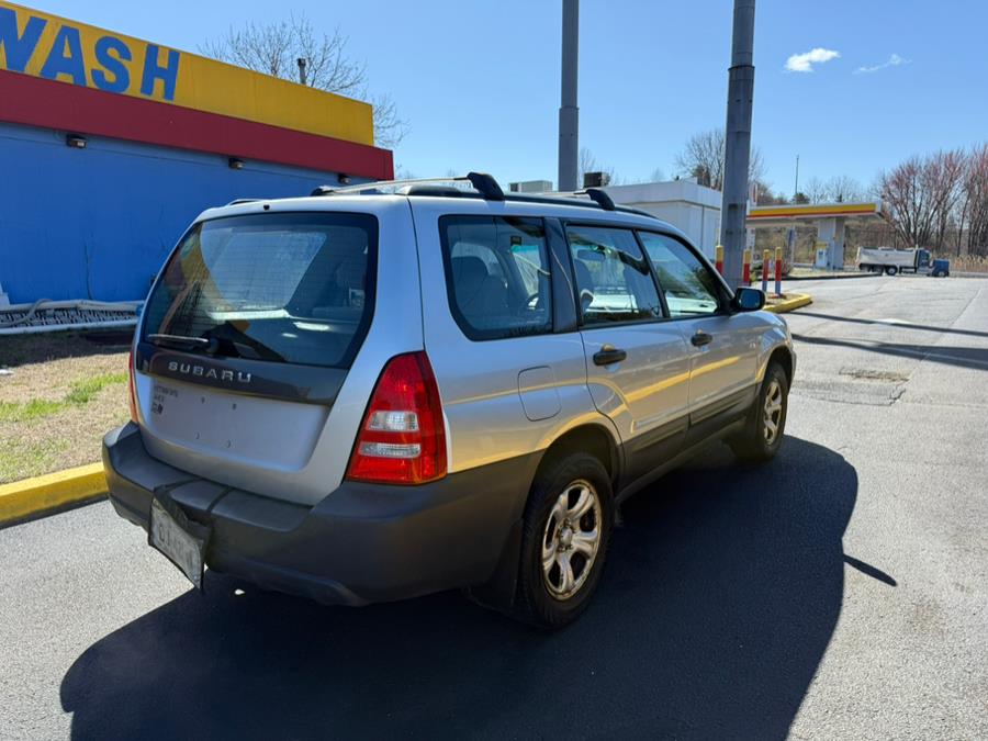 2005 Subaru Forester X photo