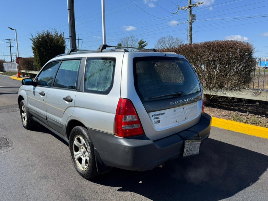2005 Subaru Forester X photo