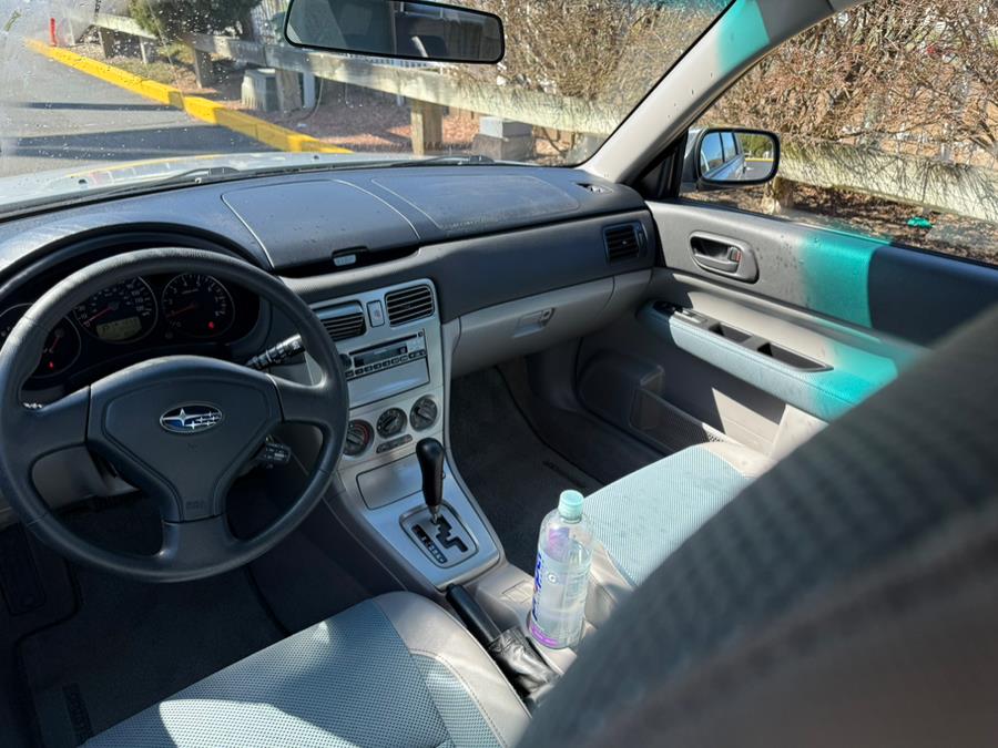 2005 Subaru Forester X photo
