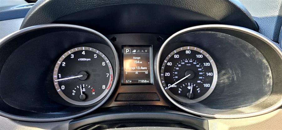 2017 Hyundai Santa Fe Sport 2.4L Auto AWD photo