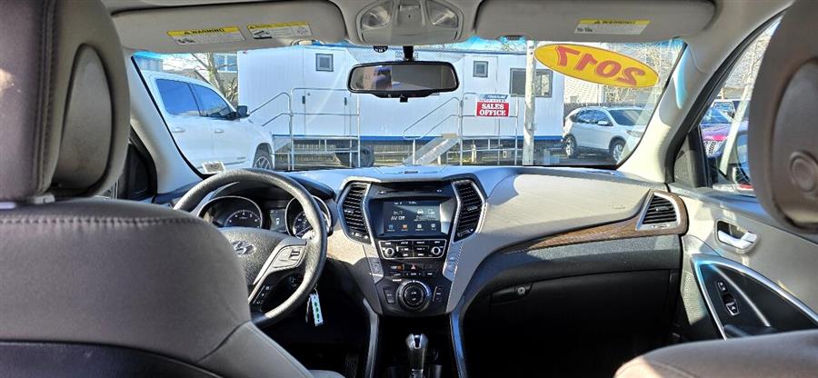 2017 Hyundai Santa Fe Sport 2.4L Auto AWD photo