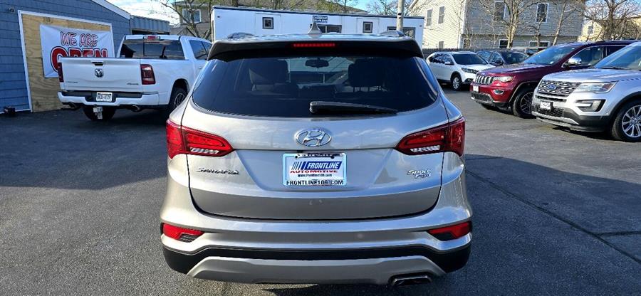 2017 Hyundai Santa Fe Sport 2.4L Auto AWD photo
