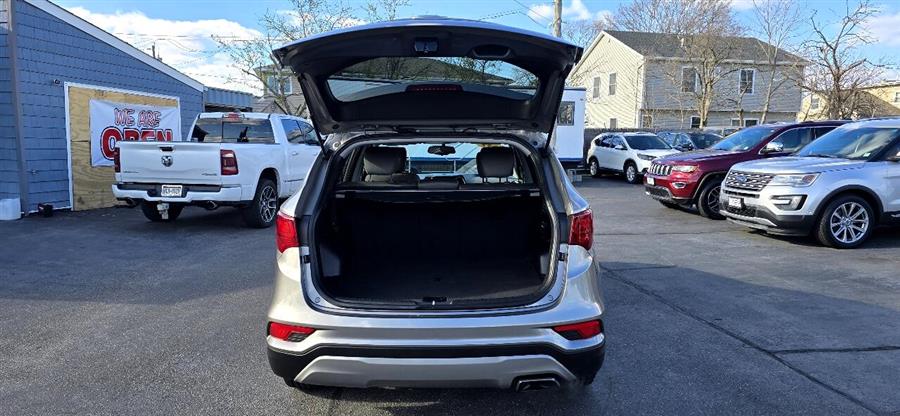 2017 Hyundai Santa Fe Sport 2.4L Auto AWD photo