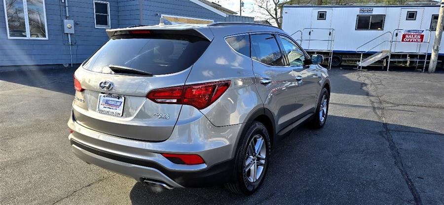 2017 Hyundai Santa Fe Sport 2.4L Auto AWD photo