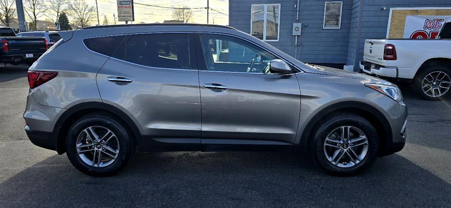 2017 Hyundai Santa Fe Sport 2.4L Auto AWD photo