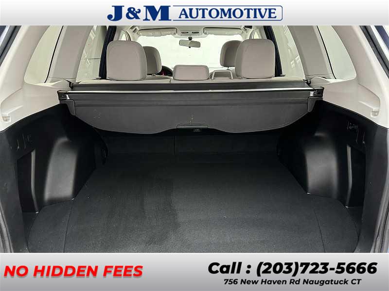 2014 Subaru Forester 2.5i Premium photo
