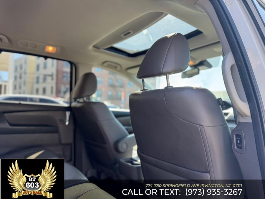 2016 Honda Odyssey 5dr EX-L photo