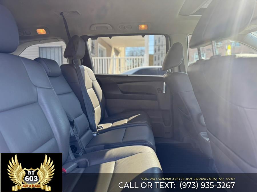 2016 Honda Odyssey 5dr EX-L photo