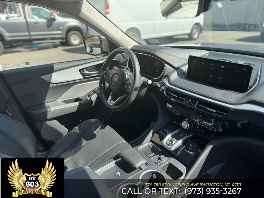 2023 Acura MDX SH-AWD w/Technology Package photo
