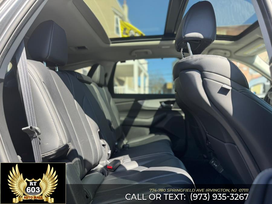 2023 Acura MDX SH-AWD w/Technology Package photo