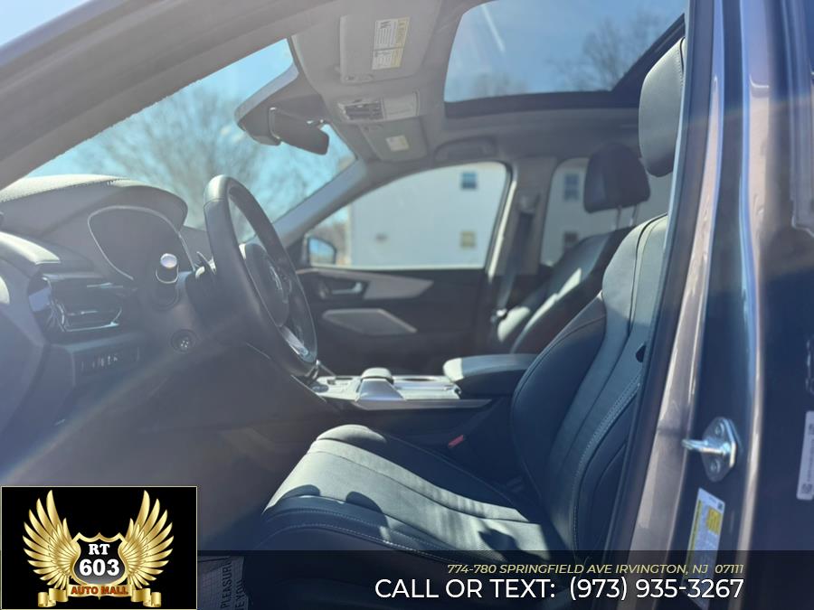 2023 Acura MDX SH-AWD w/Technology Package photo