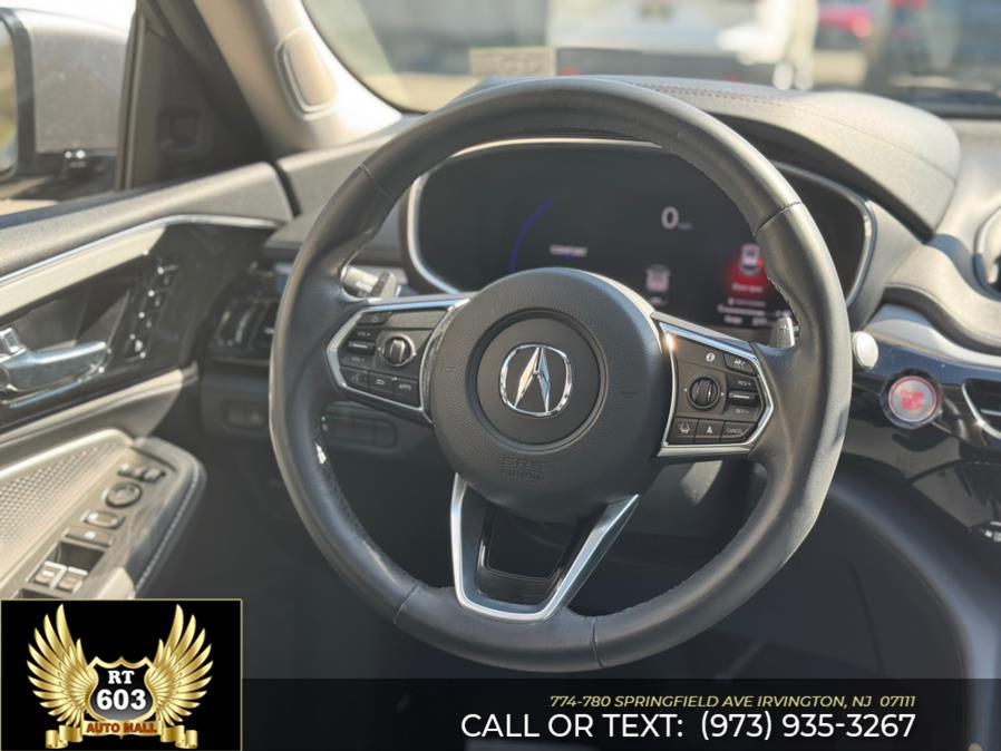 2023 Acura MDX SH-AWD w/Technology Package photo