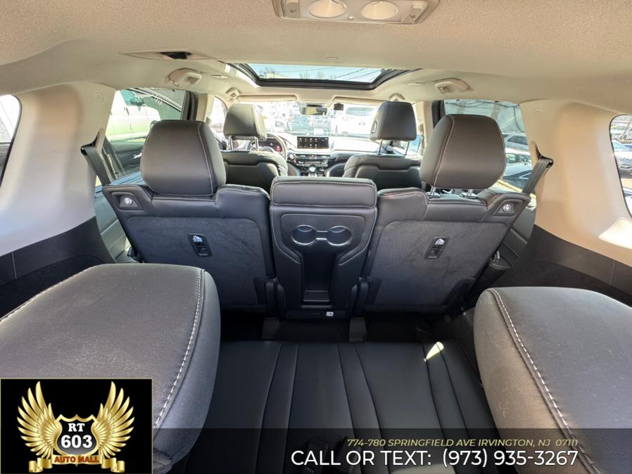 2023 Acura MDX SH-AWD w/Technology Package photo