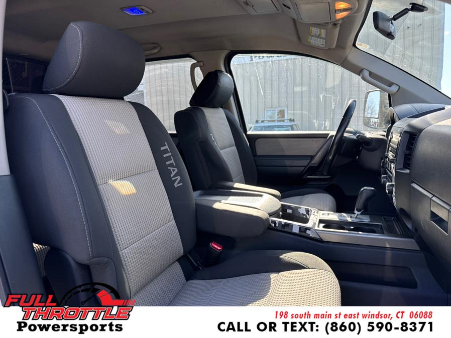 2012 Nissan Titan S photo