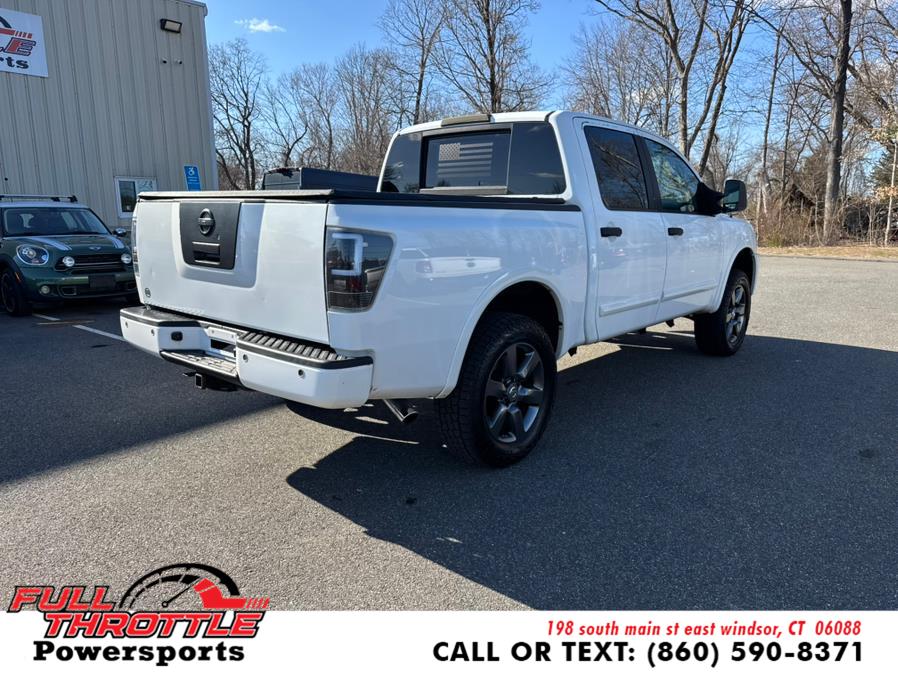 2012 Nissan Titan S photo