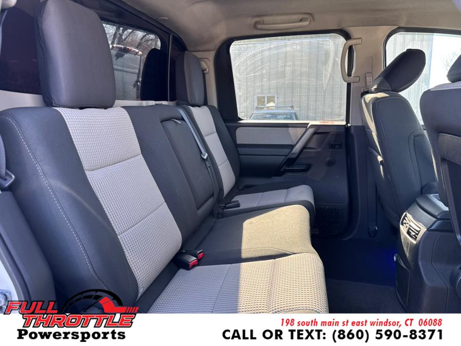 2012 Nissan Titan S photo