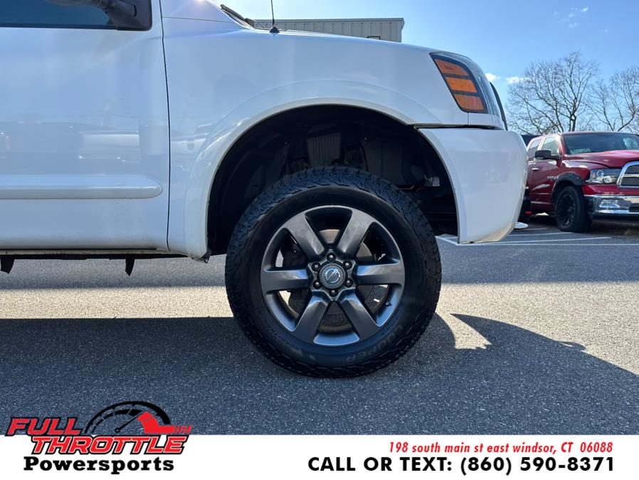 2012 Nissan Titan S photo