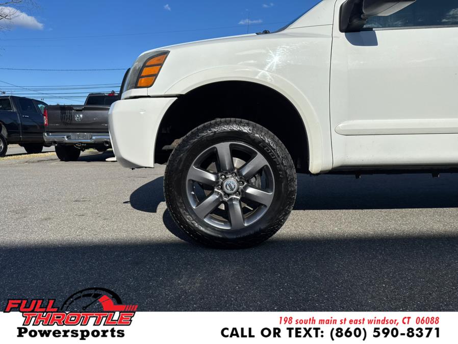 2012 Nissan Titan S photo