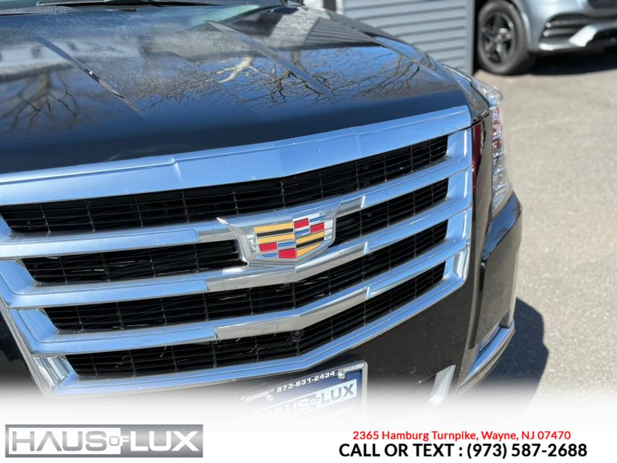 2017 Cadillac Escalade 4WD 4dr Premium Luxury photo