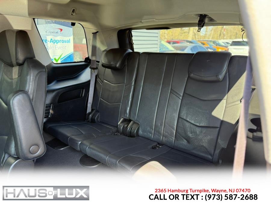 2017 Cadillac Escalade 4WD 4dr Premium Luxury photo