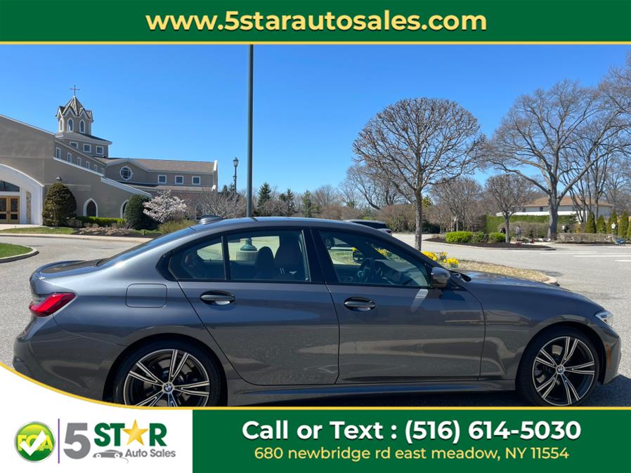 2022 BMW 3-Series 330i xDrive Sedan North Americ photo