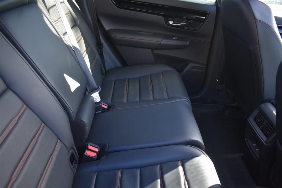 2025 Honda CR-V Hybrid Sport Touring photo