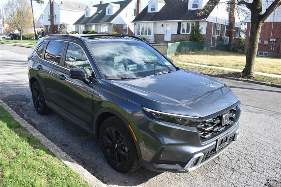 2025 Honda CR-V Hybrid Sport Touring photo