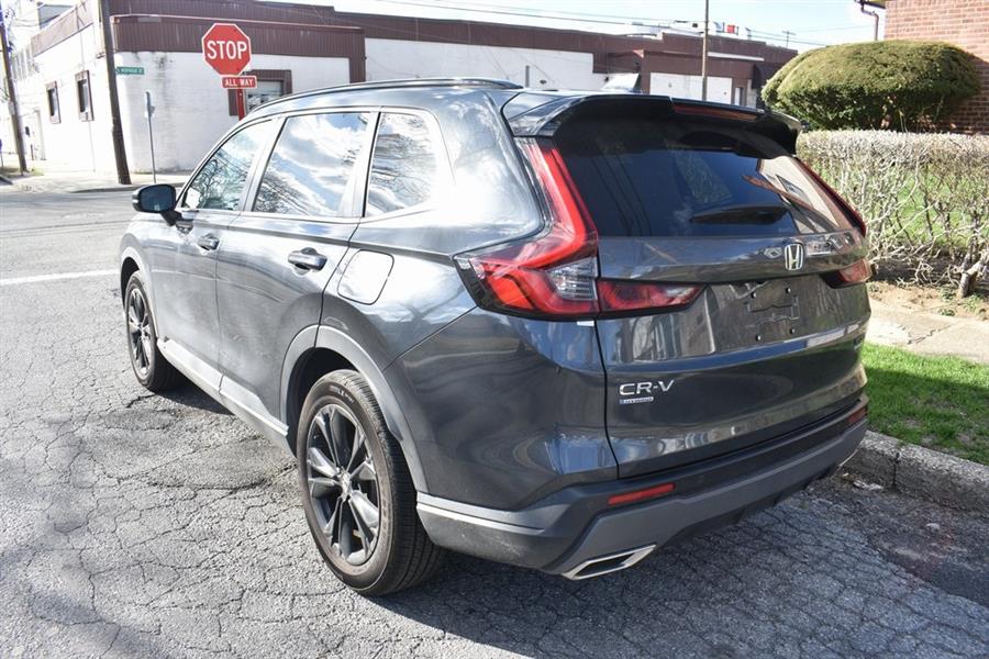 2025 Honda CR-V Hybrid Sport Touring photo
