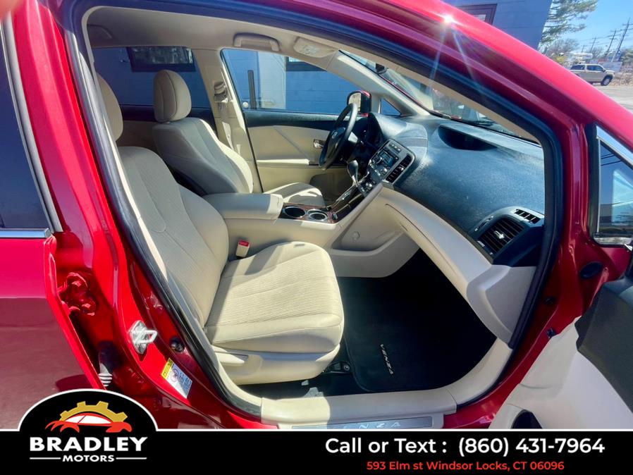 2009 Toyota Venza photo