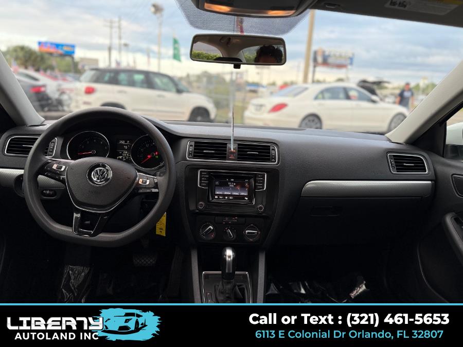 2017 Volkswagen Jetta 1.4T S Auto photo