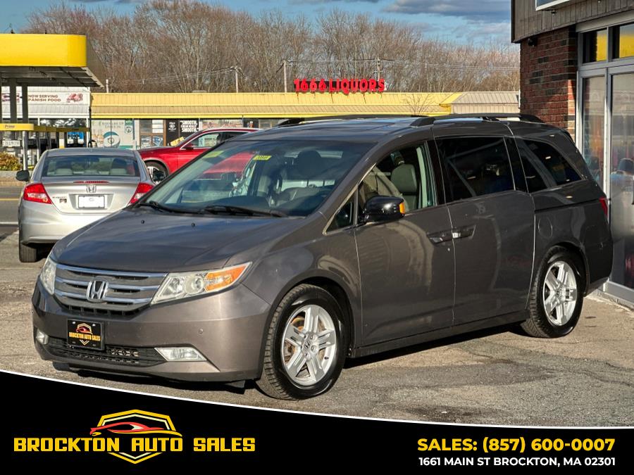2012 Honda Odyssey Touring photo