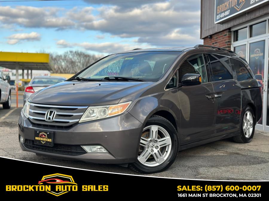 2012 Honda Odyssey Touring photo